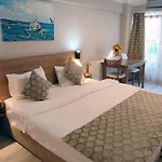 Ortakoey Suites Hotel