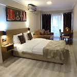 Ortakoey Suites Hotel